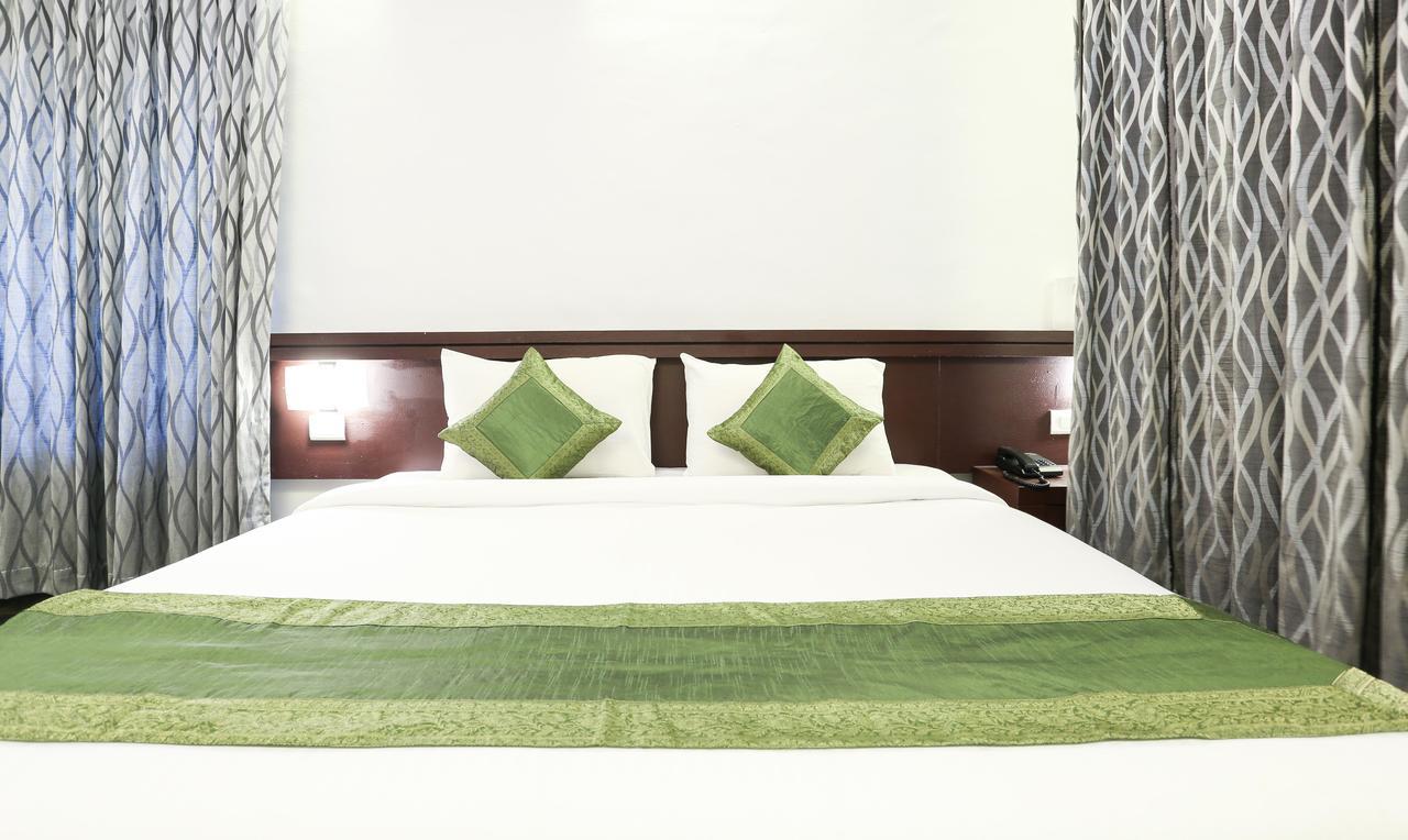 Treebo Trend Al Saj Convention Centre Kazhakuttam Exterior photo